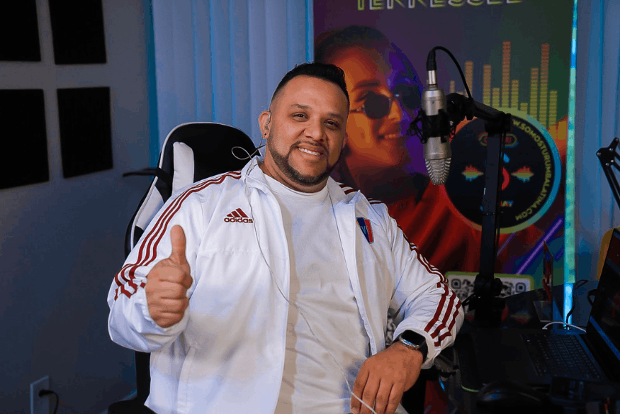 DJ MAY SOMOS TU RUMBA LATINA LA RADIO DE LOS LATINOS EN TENNESSEE (1).png (154 KB)